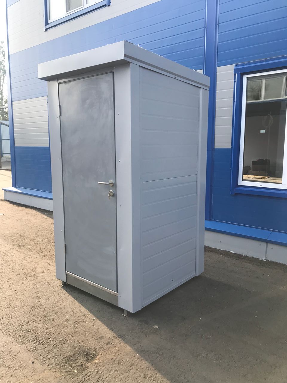 Теплая туалетная кабина ЭКОС-1 с баком на 250 л. в Жуковском
